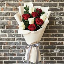 Букет цветов из:  Розы #REPLACE_PRED# Солнечнодольске