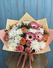 Букет цветов из:  Розы, Герберы и Хризантемы #REPLACE_PRED# Солнечнодольске
