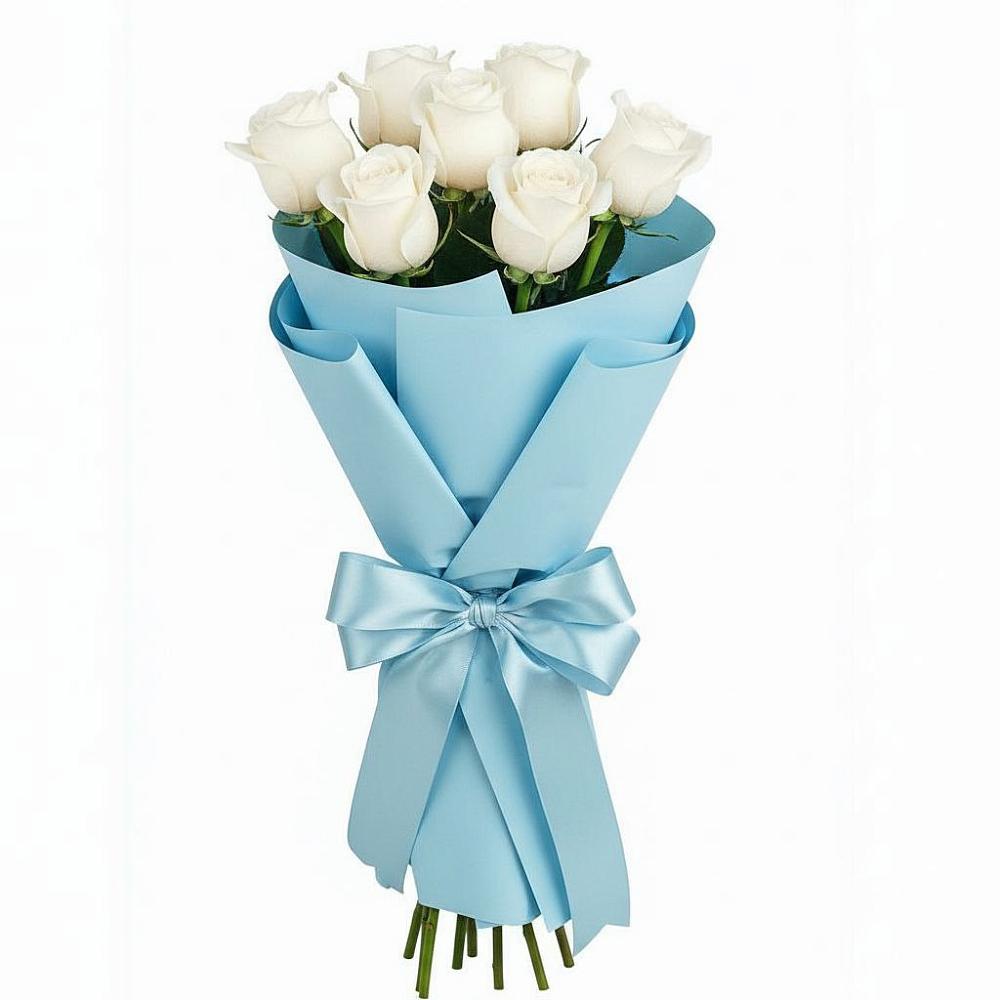 Букет 7 белых роз Проуд в Солнечнодольске