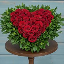 Цветочная композиция из Розы в виде сердца #REPLACE_PRED# Солнечнодольске