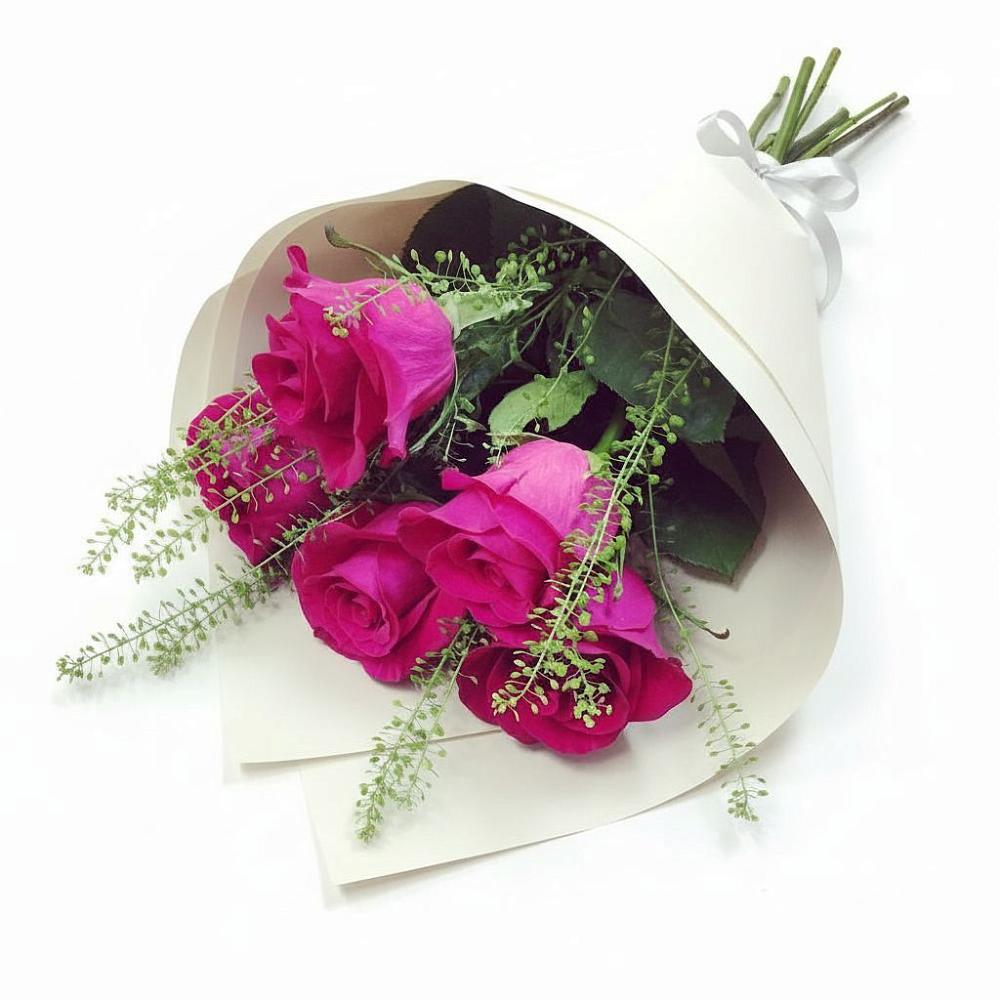 Букет цветов из: Розы в Солнечнодольске