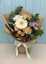 Букет цветов из:  Герберы и Хризантемы в Солнечнодольске