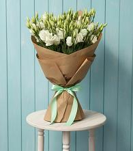 Букет цветов из:  Лизиантусы в Солнечнодольске