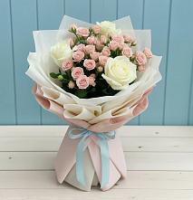 Букет цветов из:  Розы в Солнечнодольске