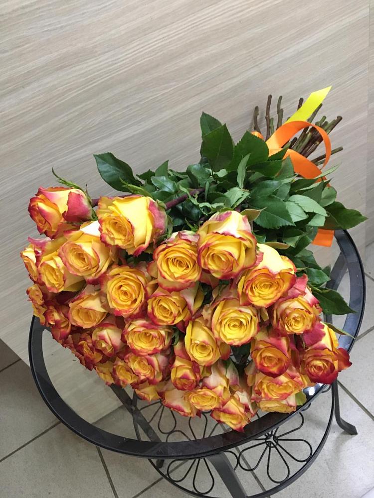 Букет Желтые розы в Солнечнодольске