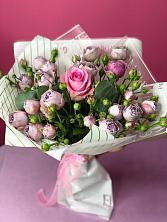 Букет цветов из:  Розы в Солнечнодольске