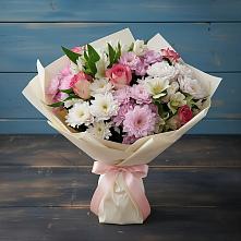 Букет цветов из:  Хризантемы, Альстромерии и Розы в Солнечнодольске