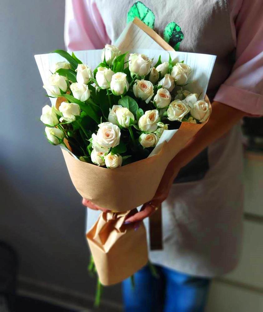 Букет цветов из: Розы в Солнечнодольске