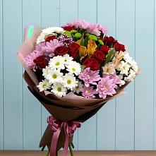 Букет цветов из:  Розы, Хризантемы и Альстромерии в Солнечнодольске
