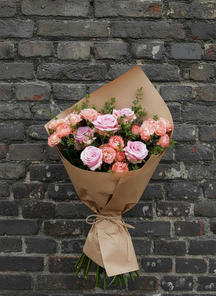 Букет цветов из: Розы в Солнечнодольске