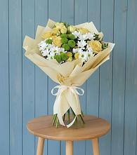 Букет цветов из:  Хризантемы и Розы в Солнечнодольске