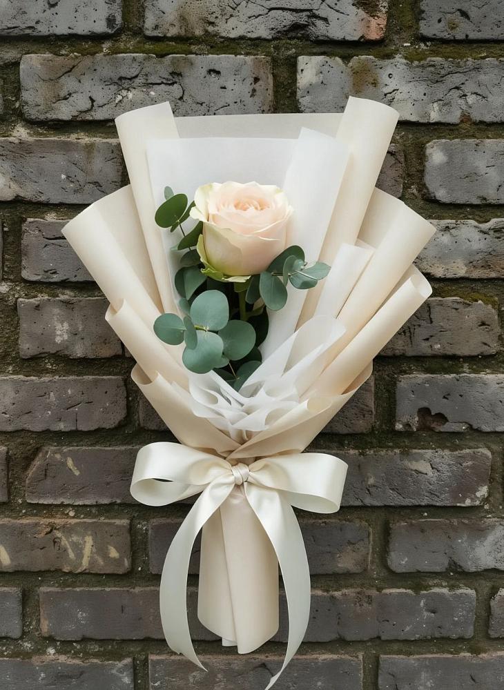 Букет цветов из: Розы в Солнечнодольске