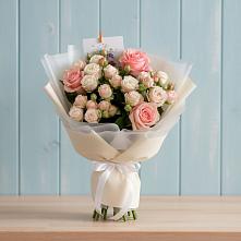 Букет цветов из:  Розы в Солнечнодольске